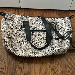 Mali + Lili Signature Leopard Print Weekender Bag Carry On Tote Zipper
